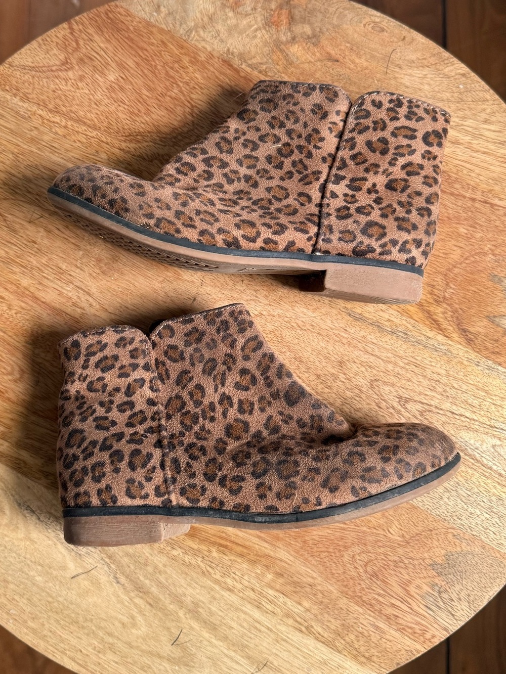 Cat & Jack Toddler Girls Penelope Leopard
Print Ankle Booties sz: 10